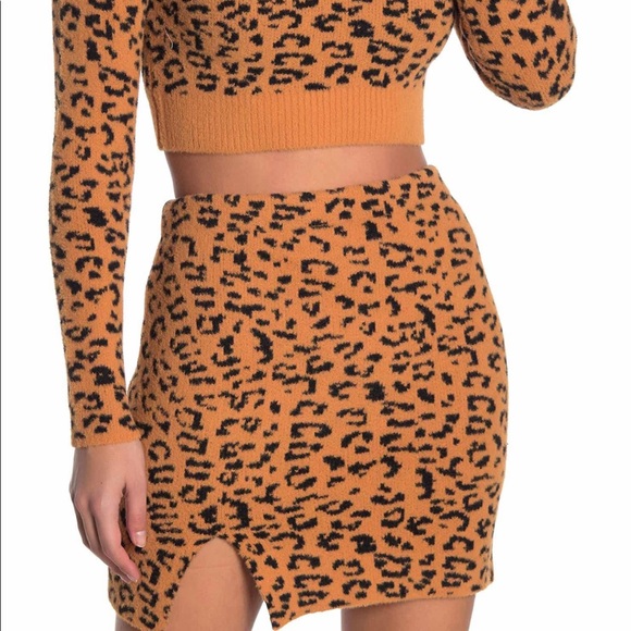 Matching Cheetah Set - Picture 3 of 5